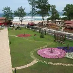 Отель Martinez