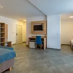 Martinez 4*
